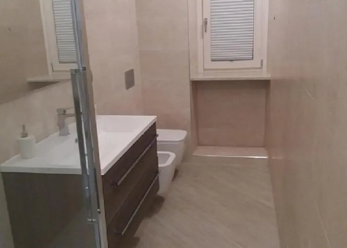 Bilocale Moderno In Centro Citta' Turyn