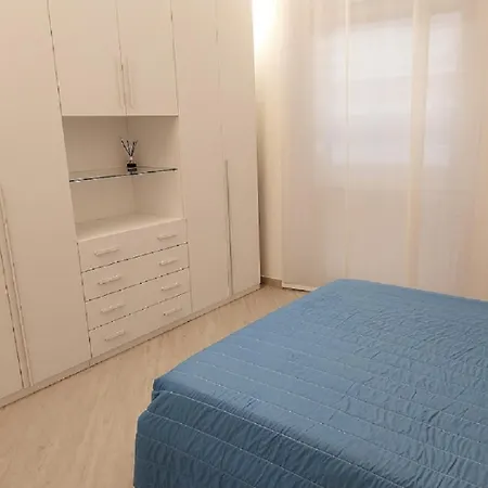 Bilocale Moderno In Centro Citta'