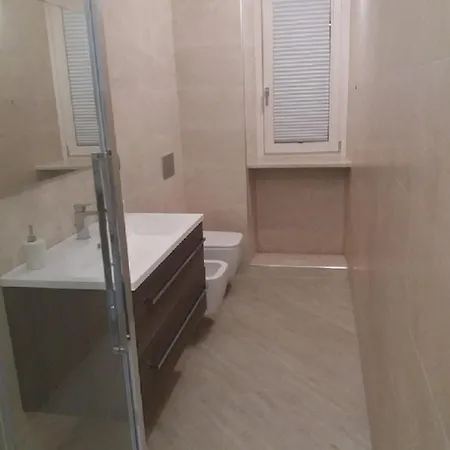 Bilocale Moderno In Centro Citta' Turin