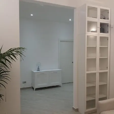 Apartment Bilocale Moderno In Centro Citta' Turin