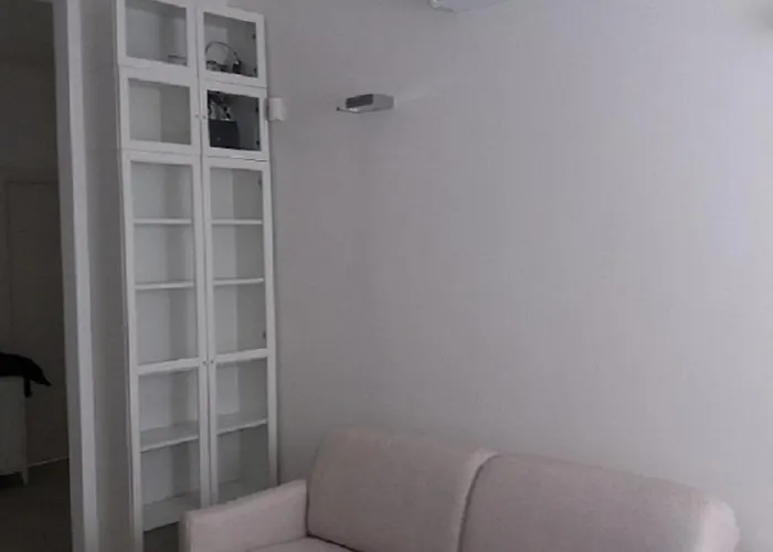 Bilocale Moderno In Centro Citta' * Turín